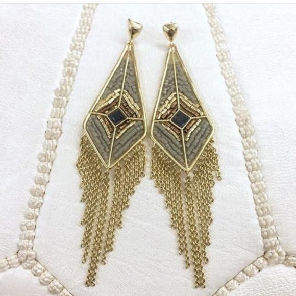 :: S&D Gold Aiyana Fringe Chandeliers Earrings - Picture 8 of 8
